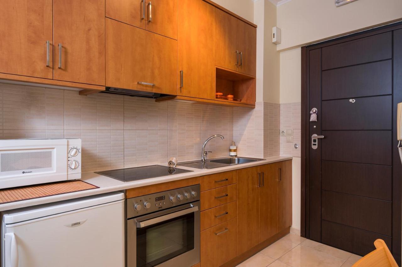 Ferienwohnung Luxury Coastal Retreat, Mountain View Balcony With Palm Trees & Parking Chania  Exterior foto