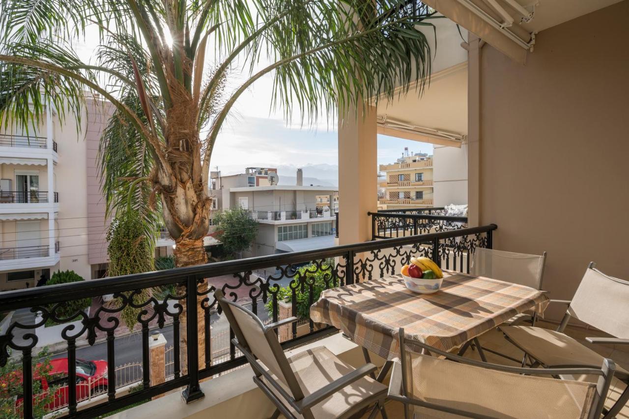 Ferienwohnung Luxury Coastal Retreat, Mountain View Balcony With Palm Trees & Parking Chania  Exterior foto